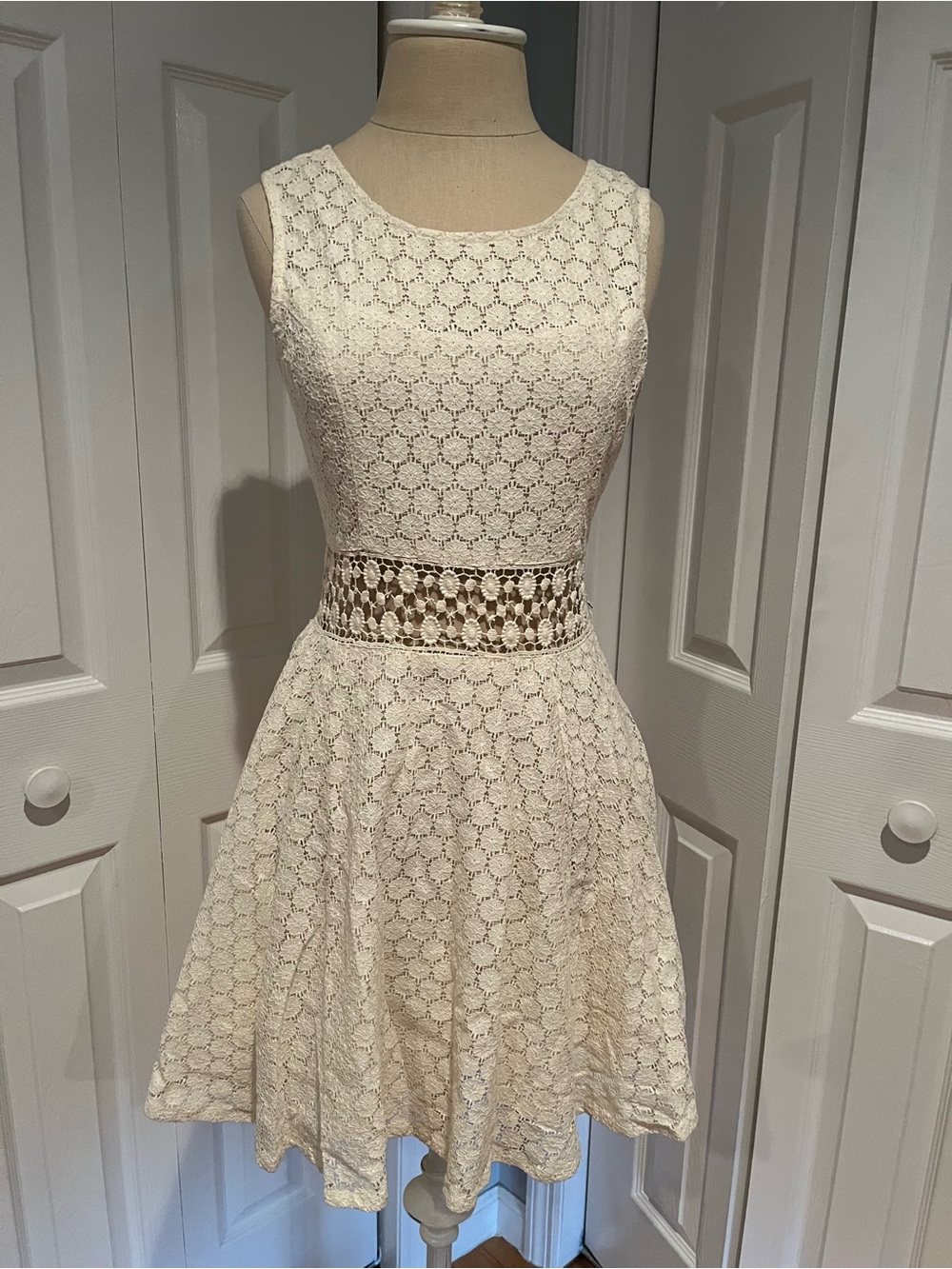 RAGA Cream Lace A-Line Mini Dress with Cutout Waist